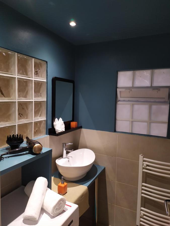 Renovated Apartment Close To Exarchia Square Αθήνα Εξωτερικό φωτογραφία